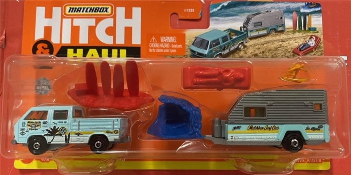 Matchbox Samochód z przyczepą kempingową